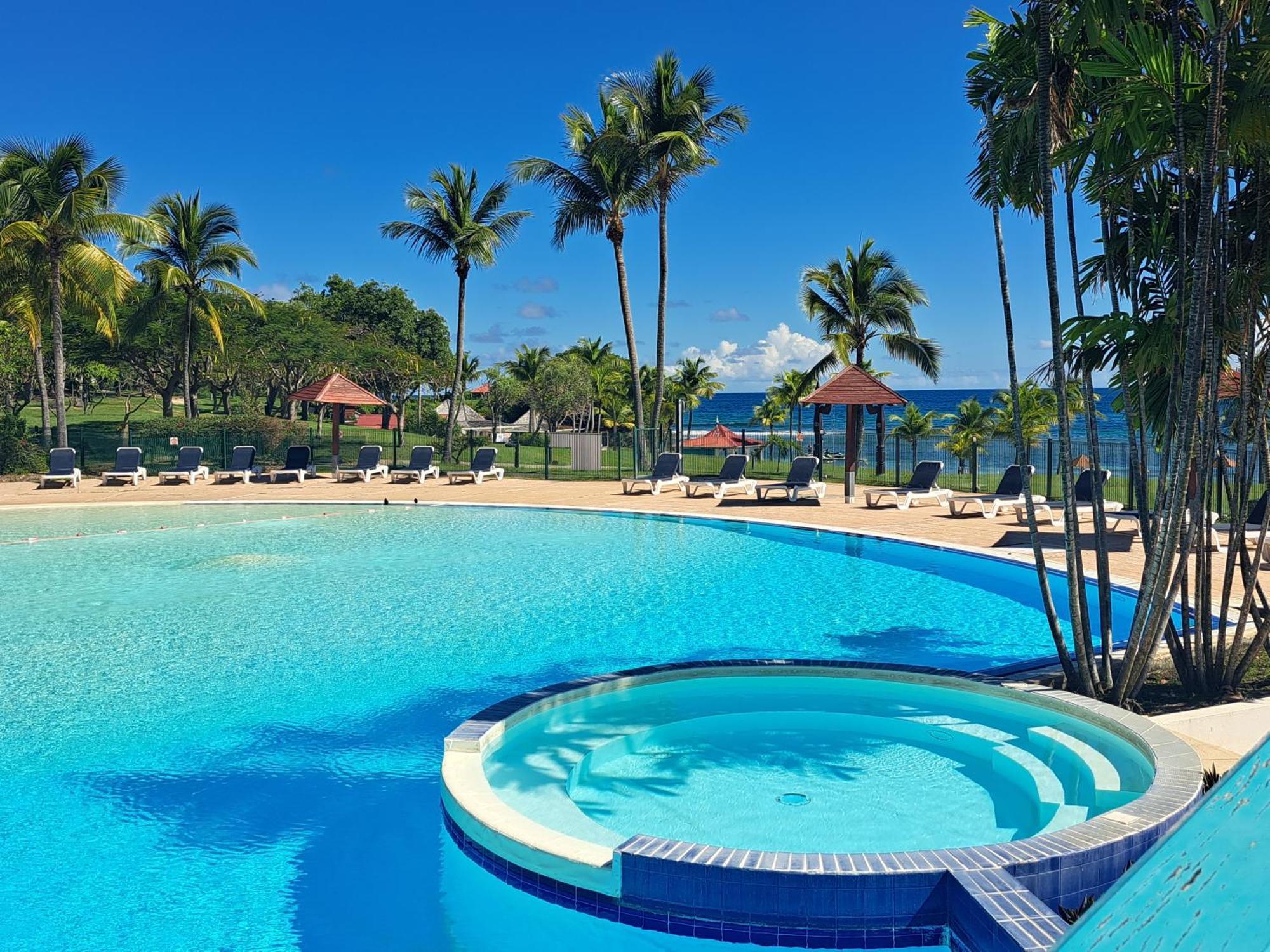 Grand Studio Vue Mer Exceptionnelle, Piscines, Plages. Sainte-Anne  Bagian luar foto